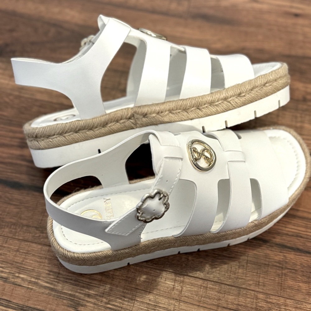 NEW Sam & Libby Women’s Alani Sandal White Fisherman Gold Espadrille Buckle 7
